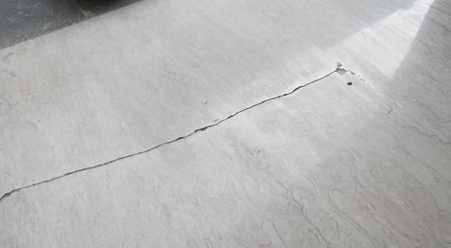 ʯ�����z��ô�x��